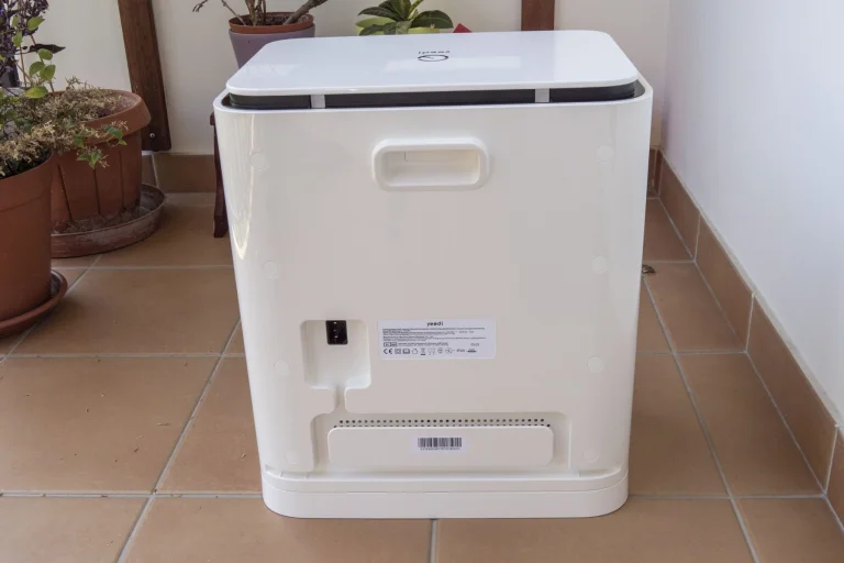 Yeedi robotporszívó és felmosóállomás teszt 7