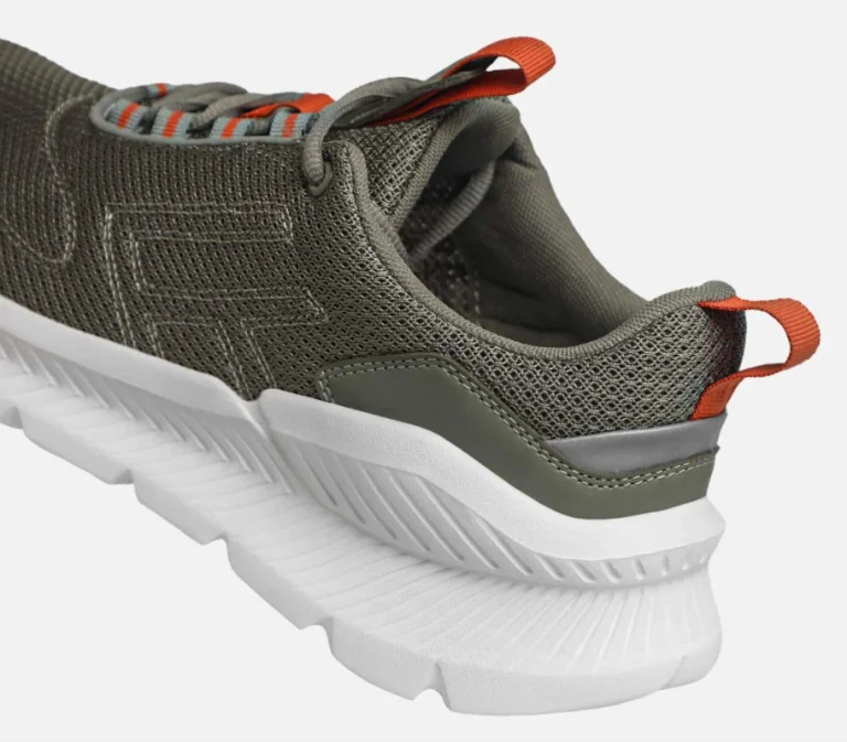 Nagyon jó dizájnnal jött ki egy új Freetie cipő 15