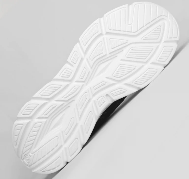 Nagyon jó dizájnnal jött ki egy új Freetie cipő 14