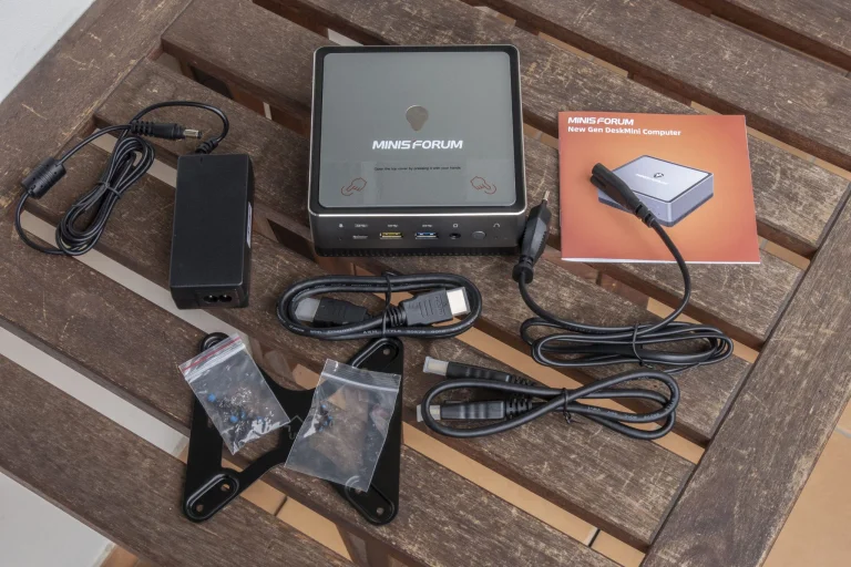 MinisForum EliteMini UM700 mini PC teszt 3