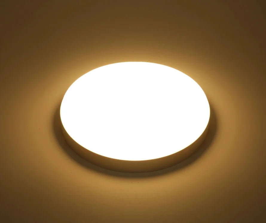 24 wattos, LED-es mennyezeti lámpa kapható extrém olcsón 1