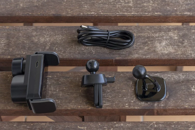 Prueba 2 del soporte para teléfono para automóvil BlitzWolf BW-CF4