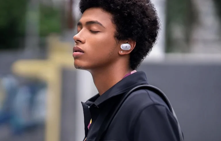 Féláron vihető a felsőkategóriás Anker Soundcore Liberty 2 Pro 9