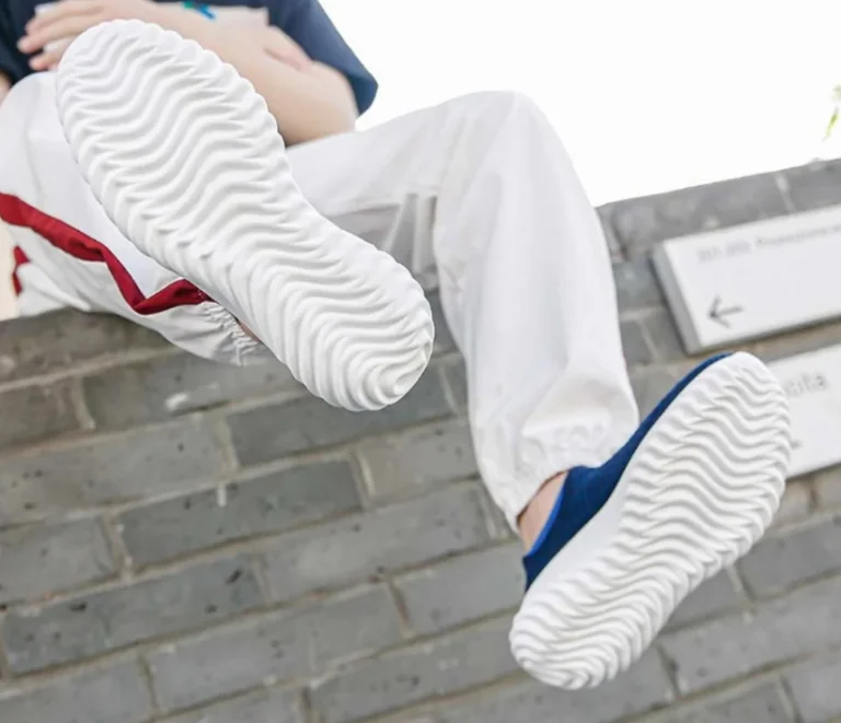 10k alatt vihető a Freetie Sneakers 2 8