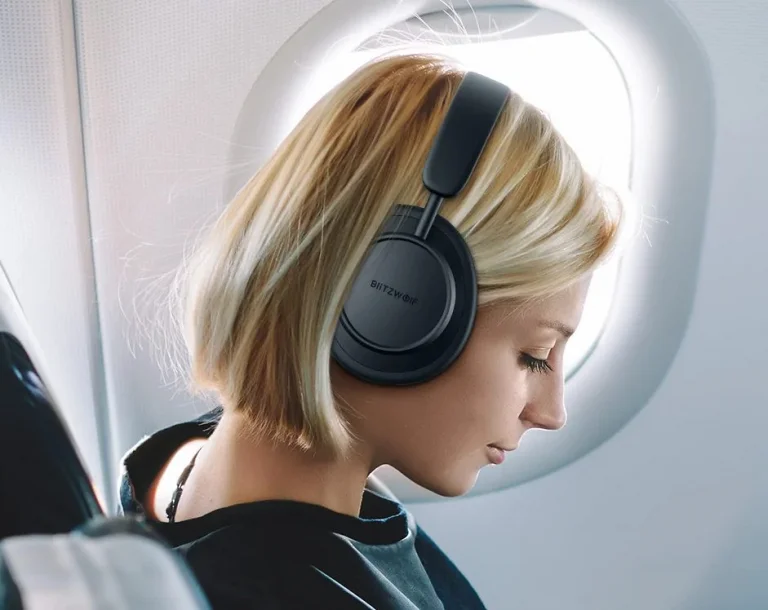 20 000 Ft alatt vihető a zajszűrős BlitzWolf fejhallgató 8