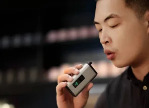 A karácsonyi tojáslikőrt is kiszűri a Nextool alkoholszonda