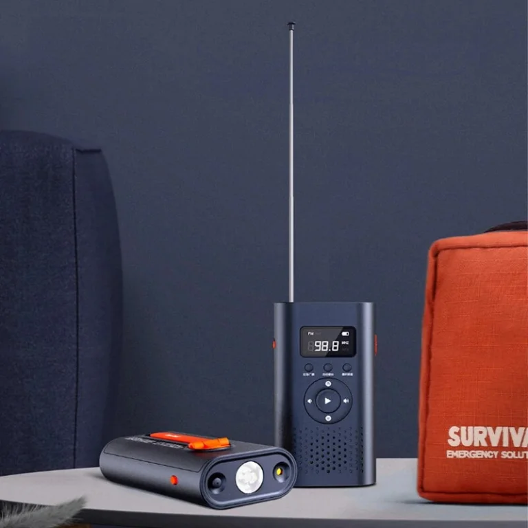 Közel féláron kapható a Nextool 6 az 1-ben túlélő kütyüje 4