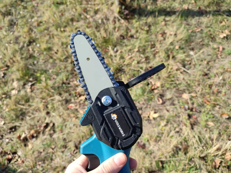 Violeworks akkumulátoros, egykezes láncfűrész teszt 8