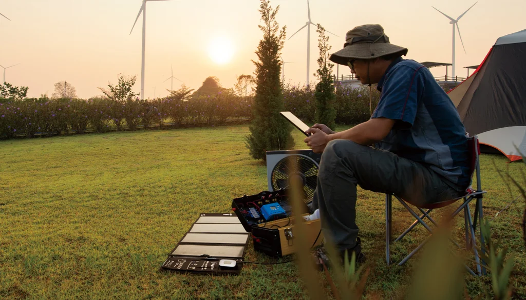 Napelemes töltők a BigBlue műhelyéből 1