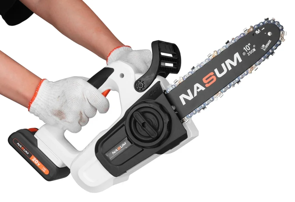 Nasum aksis láncfűrész érkezett 25 cm-es vágólappal 1