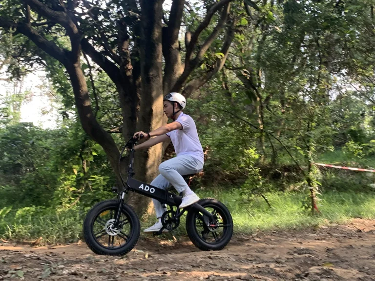 Karácsonyi vásárt tart az ADO 22