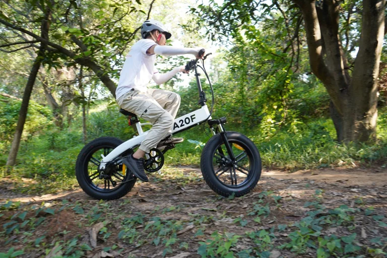 Karácsonyi vásárt tart az ADO 23