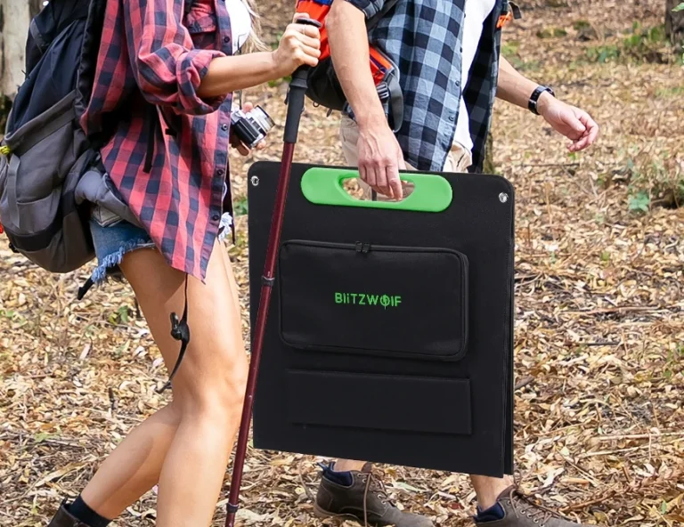 Megérkezett a BlitzWolf kétméteres napeleme 7