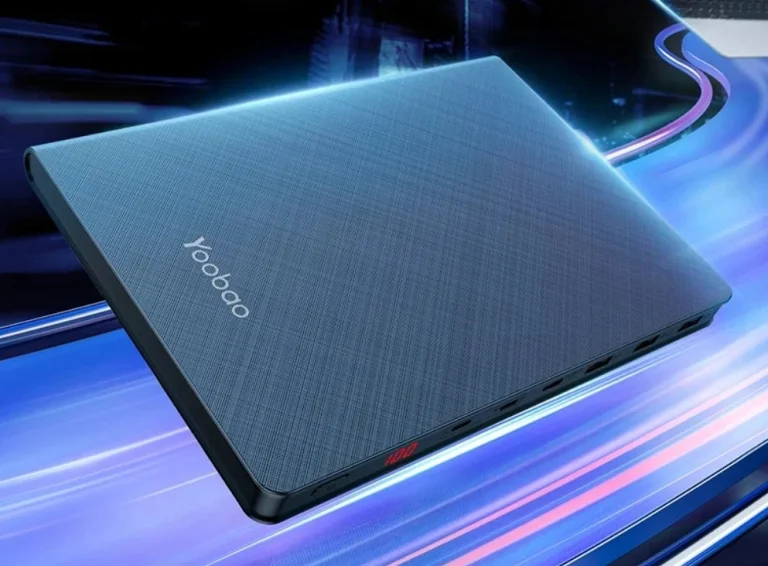 65 wattot is tud a Yoobao 30 Ah-s külső akkumulátora 2