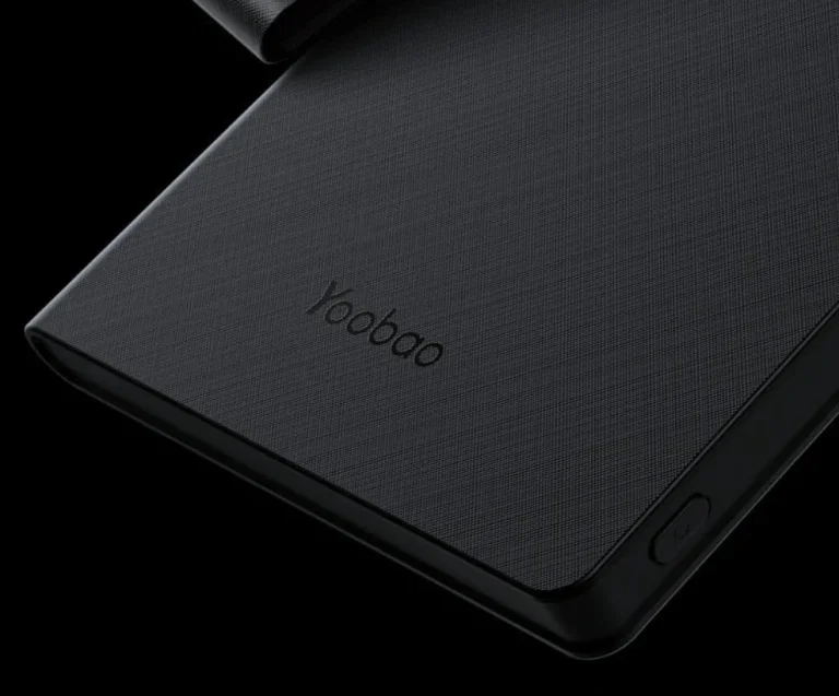 65 wattot is tud a Yoobao 30 Ah-s külső akkumulátora 9