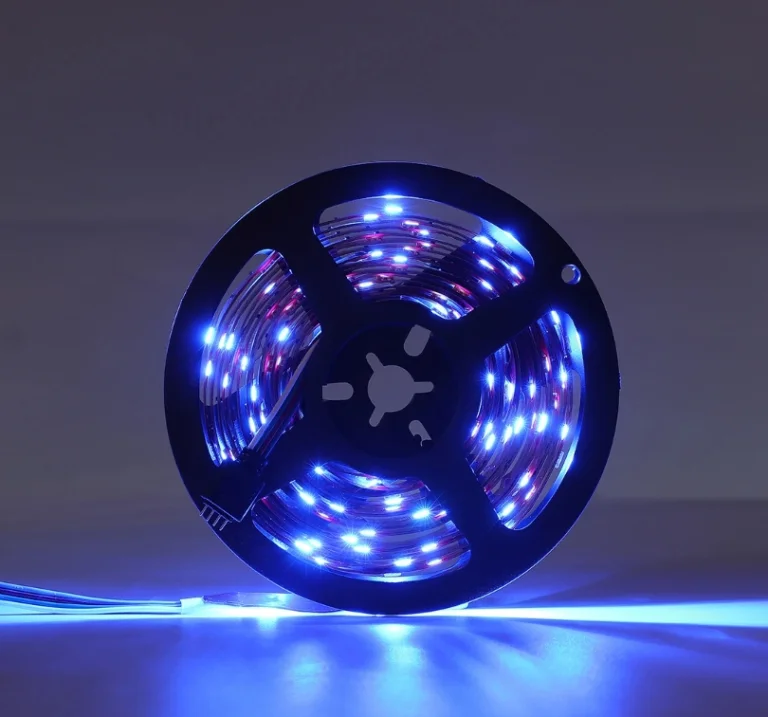 12 méteres RGB LED szalag 5800 Ft-ért 7