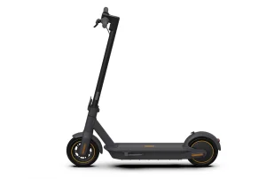 Nagyot esett a Ninebot G30P Max elektromos roller ára