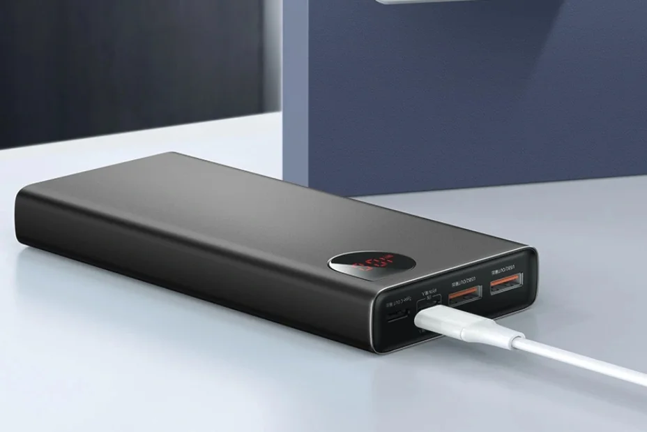 20 Ah-s Baseus power bank 10 000 Ft alatt a Banggoodon 1