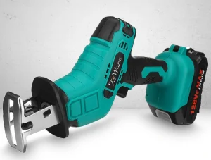 Két akkuval vihető kedvező áron a kínai szablyafűrész