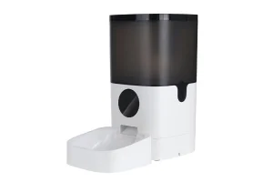 Nem is hülyeség a WiFi-s automata háziállat etető