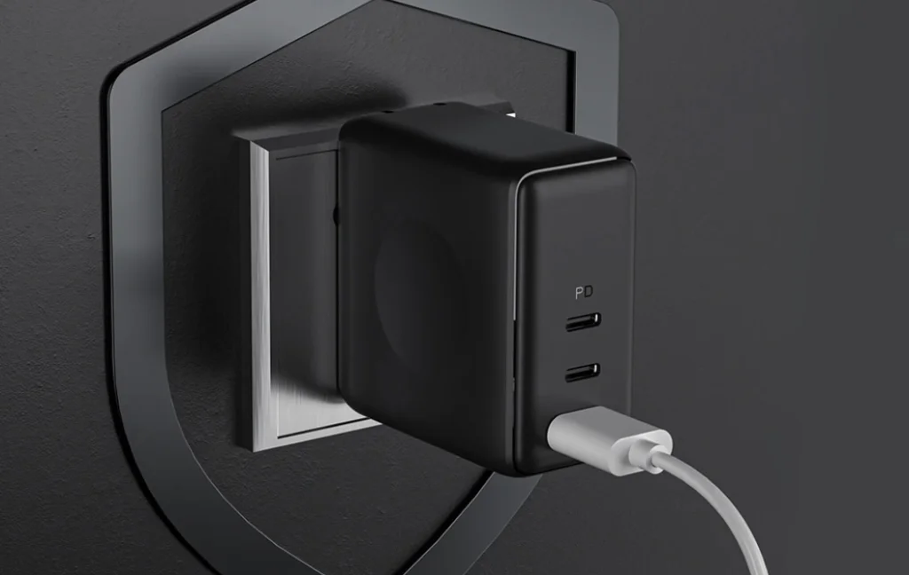 A QCY 65 wattos PD töltője csak 8300 forint 1