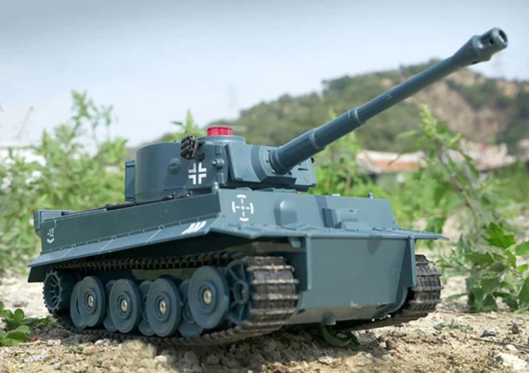 Nagyon menő a kínai távirányítós tank 6