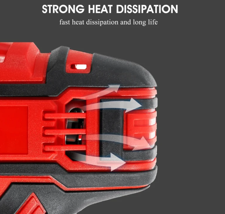 Két aksival is csak 11 300 forint a szablyafűrész 5