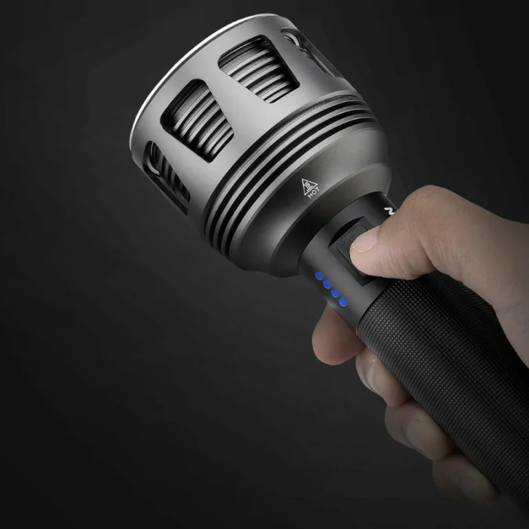 A legerősebb Nextool zseblámpa 3600 lument tud 3