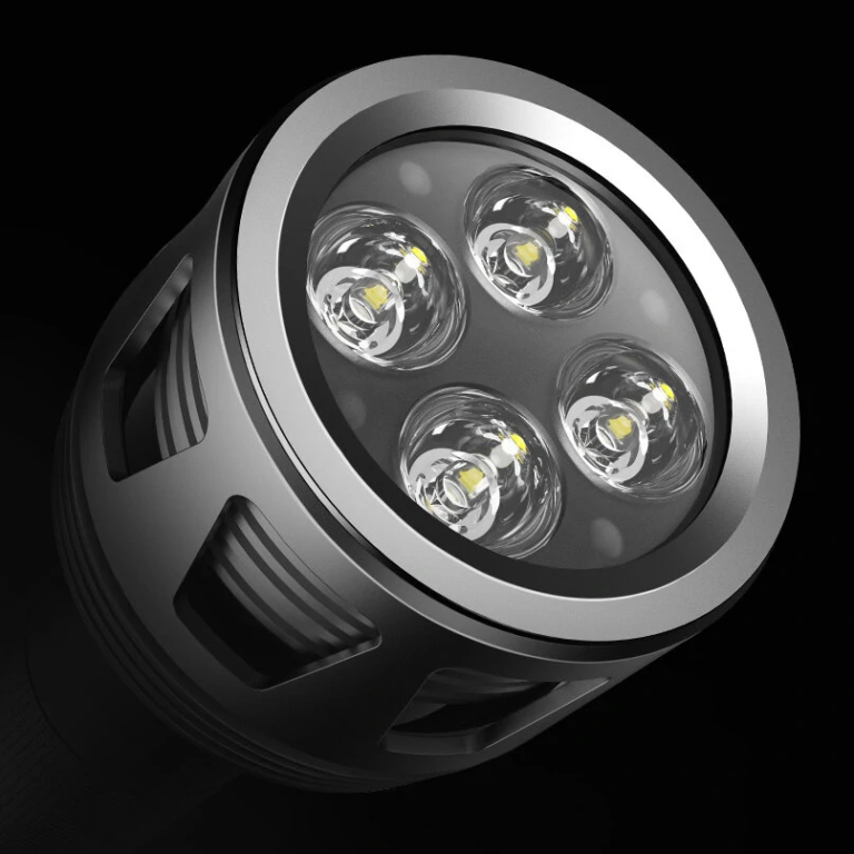 A legerősebb Nextool zseblámpa 3600 lument tud 4