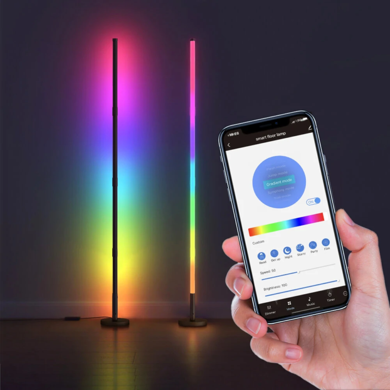 Új RGB-s állólámpa érkezett a BlitzWolftól 2