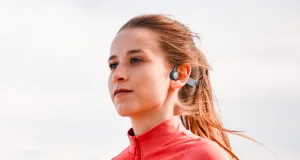 Vadonatúj csontrezgéses füles robbant be a piacra