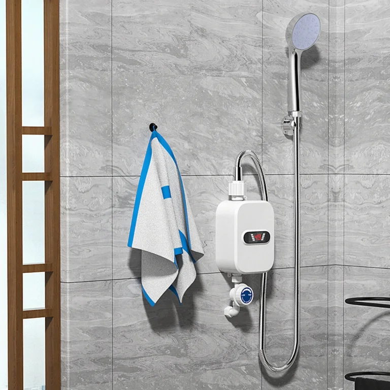 Elektromos, átfolyós rendszerű vízmelegítő remek áron 9