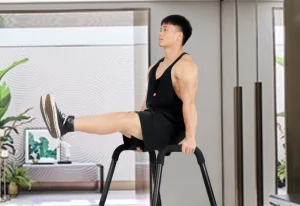 Akciós tolódzkodó a mikulás csoki ledolgozásához