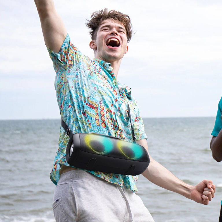 Már viccesen olcsó az AirAux partyhangszórója 4