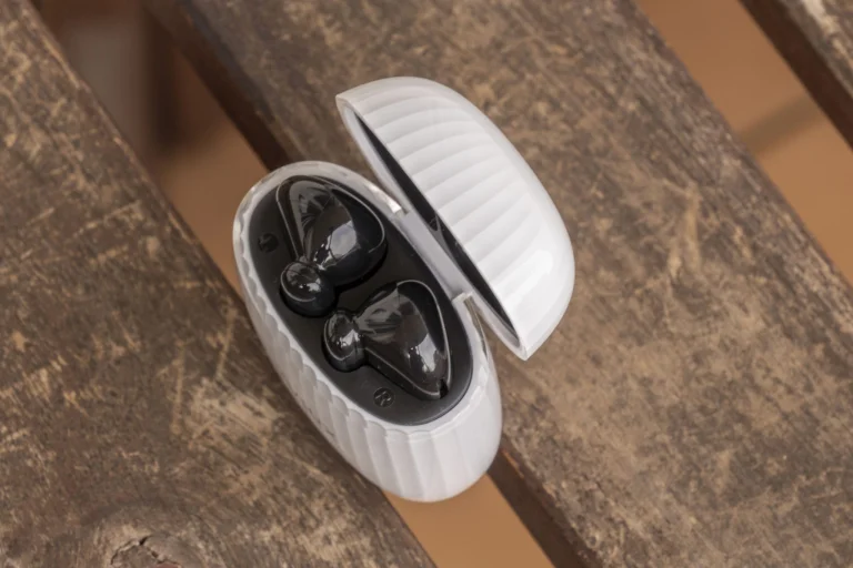 AirAux AA-UM13 semi in-ear TWS fülhallgató teszt 6
