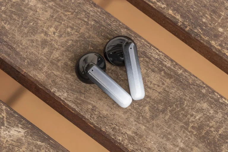 AirAux AA-UM13 semi in-ear TWS fülhallgató teszt 9