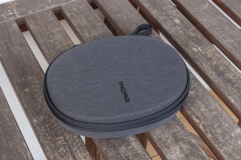 1MORE Sonoflow az egyik ajánlott fejes harmadáron 4