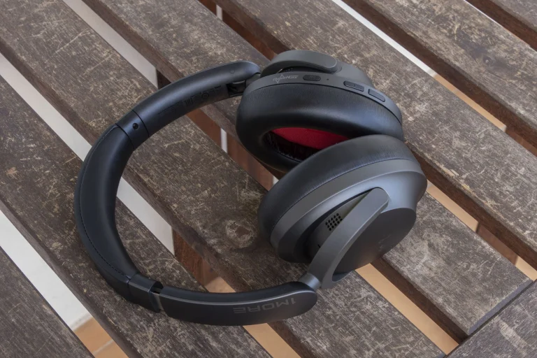 1MORE Sonoflow az egyik ajánlott fejes harmadáron 10