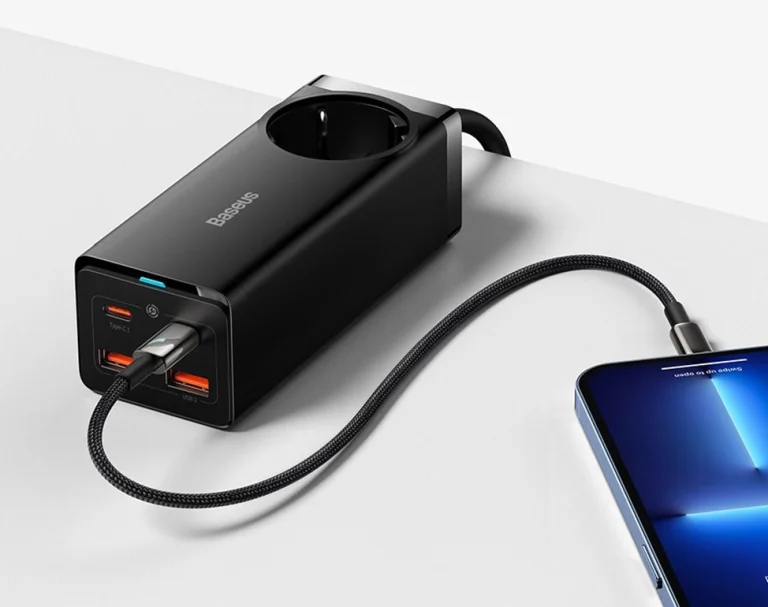 Ennél bikább Baseus töltő aligha van 7