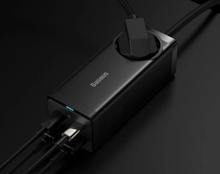 Ennél bikább Baseus töltő aligha van 3