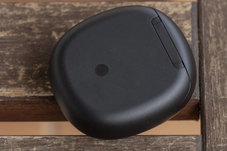 Mélyponton a 1More Aero ára 9