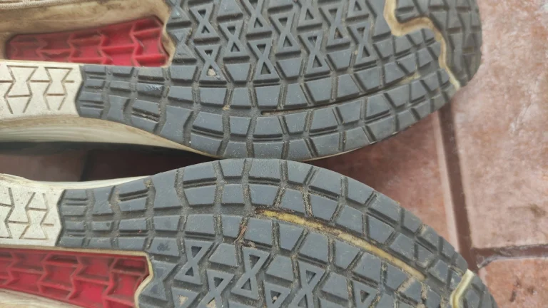 Li-Ning Rouge Rabbit IV értelmezhető áron 18