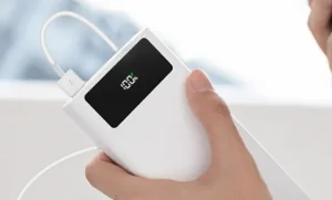 Nagy kapacitású power bank a Teclasttól