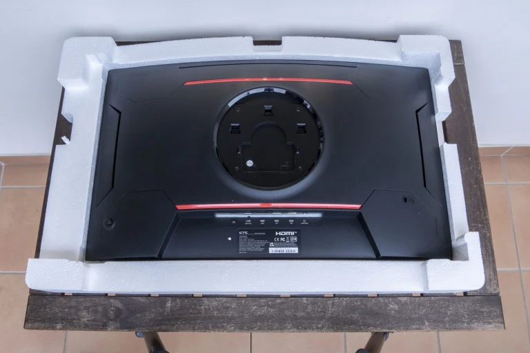 KTC H27S17 hajlított monitor teszt 4