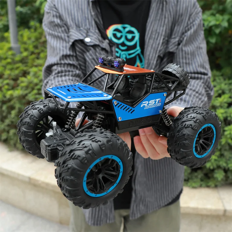 LH C021S távirányítós autó nem sokkal 10 000 Ft felett 13