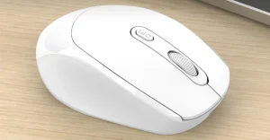 Zsinór nélkül, beépített aksival működik ez a budget egér