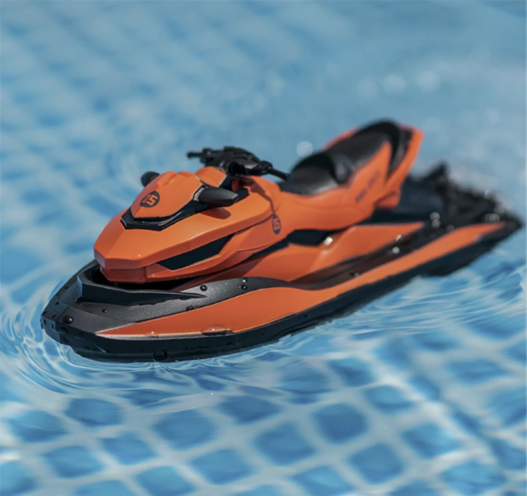 Egy jet-ski, ami nem csak a gazdagok játéka lehet 3