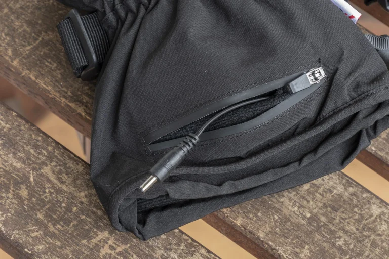 Test 4 des gants de ski chauffants Hcalory