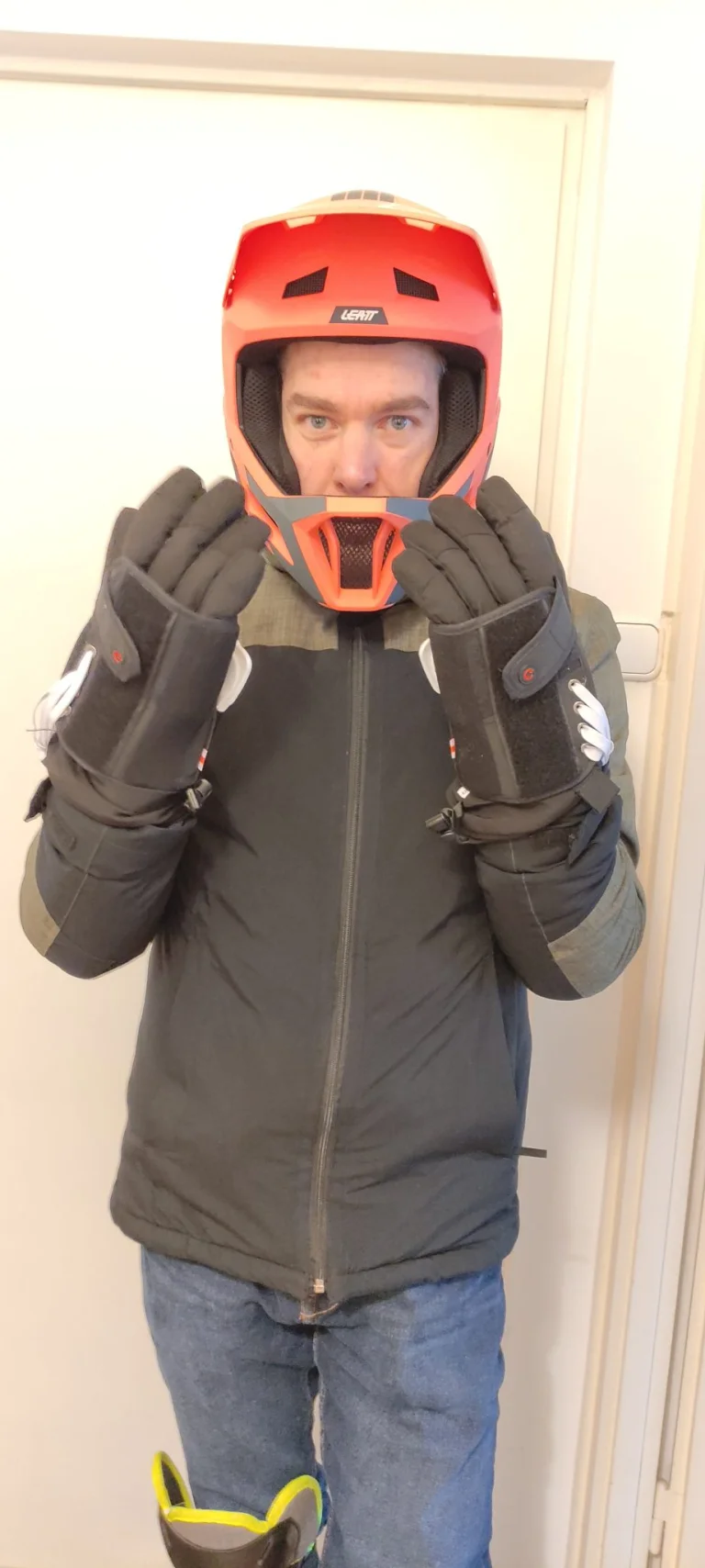 Test 13 des gants de ski chauffants Hcalory