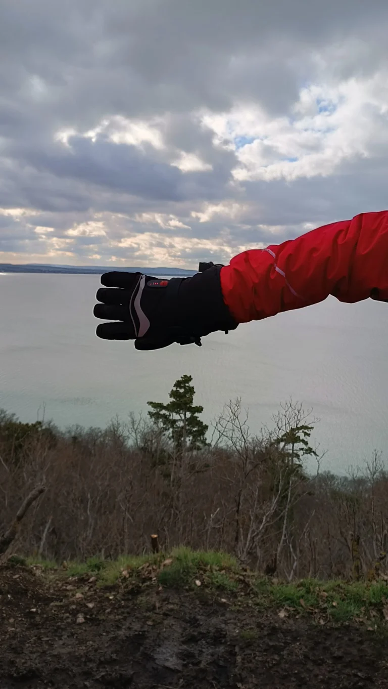 Test 15 des gants de ski chauffants Hcalory